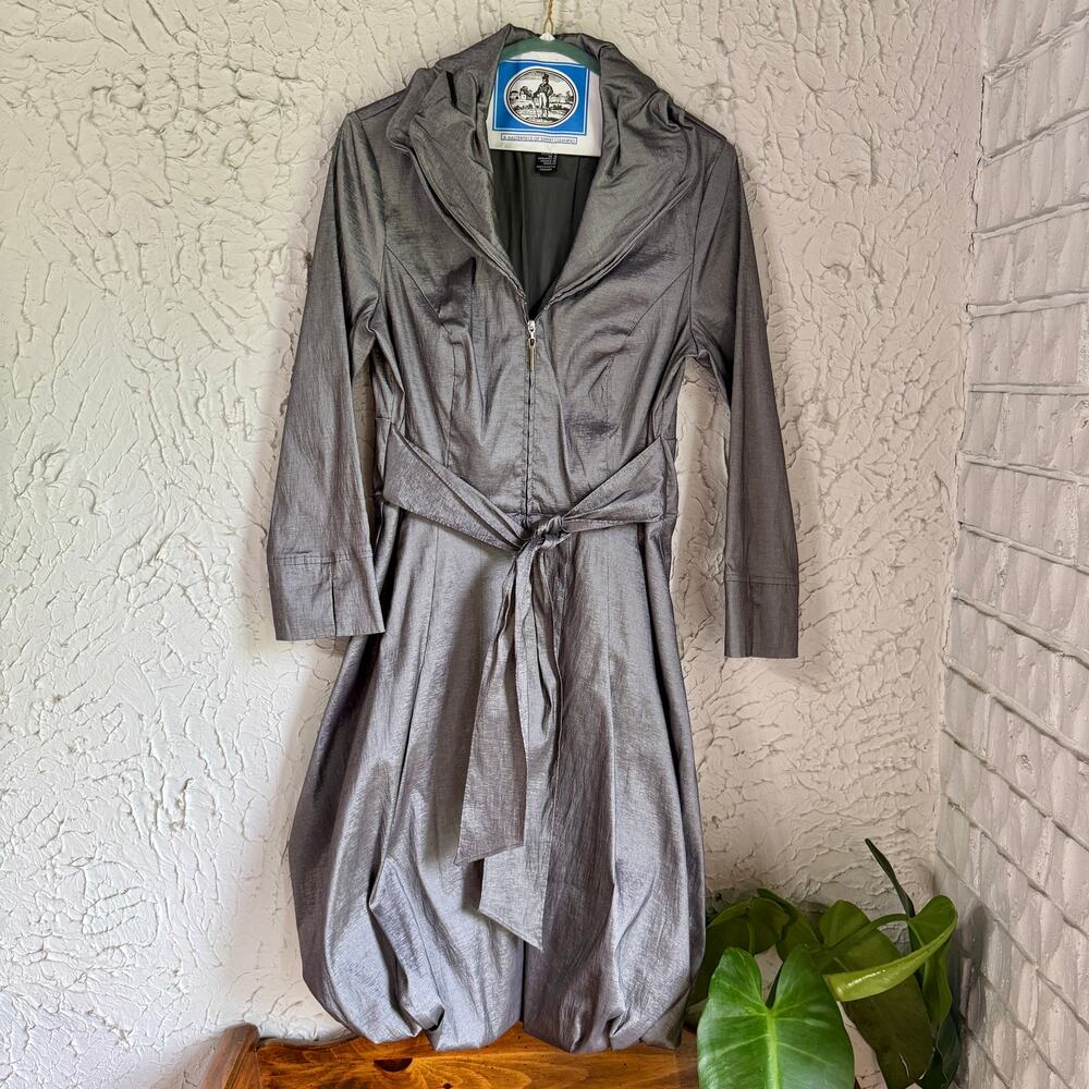 Frank Lyman Metallic Gray Coat Dress Jacket Size 14 Belted Bubble Hem Statement